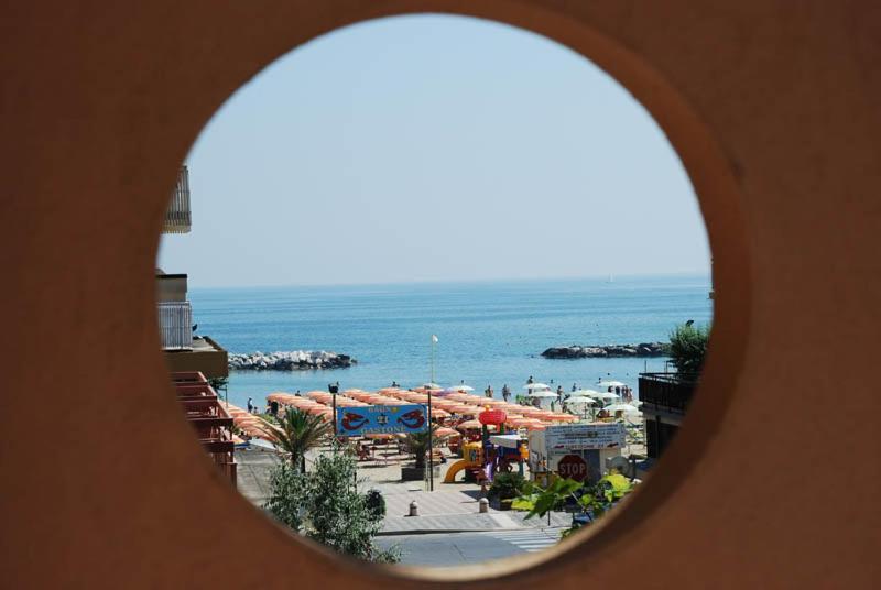 Hotel Serenella Vintage Rimini Zewnętrze zdjęcie